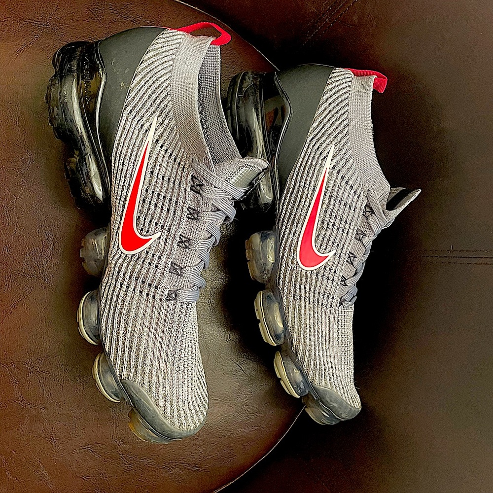 Nike vapormax size 13 EUC